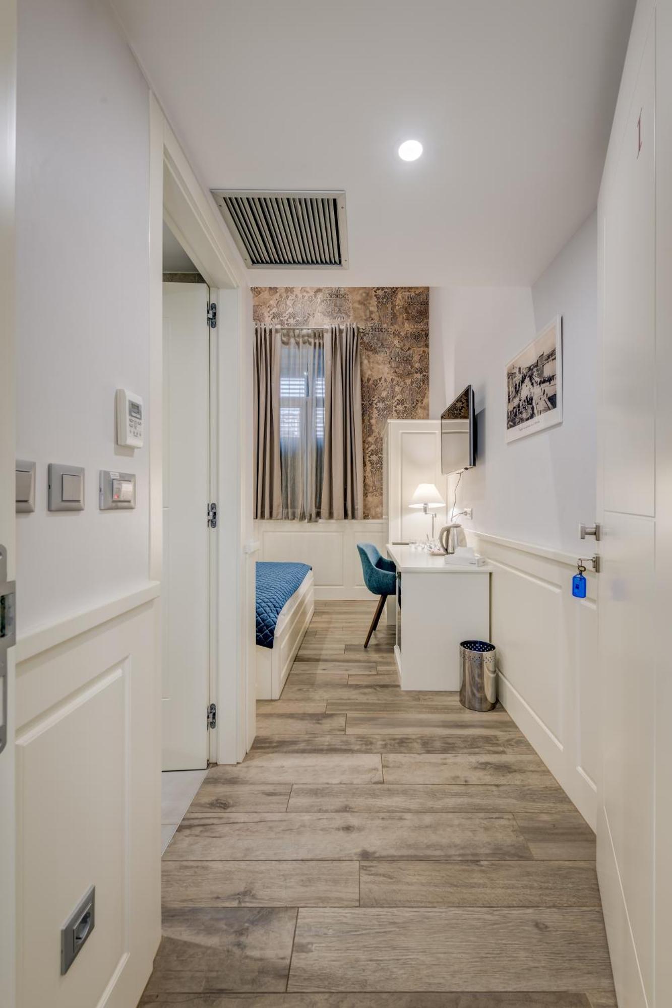 Roko Luxury Rooms สปลิท ภายนอก รูปภาพ