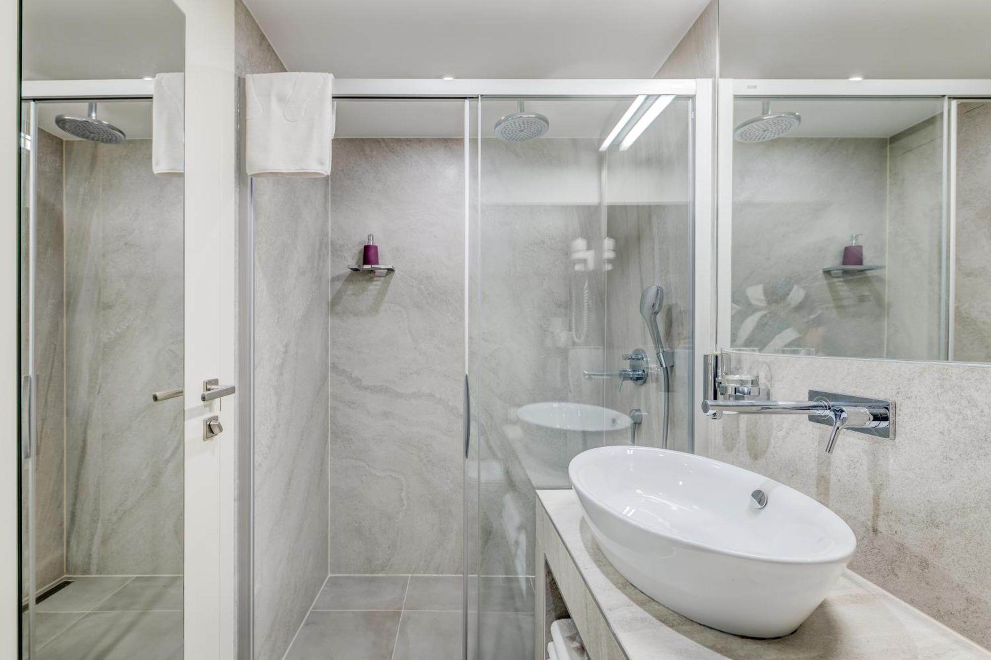Roko Luxury Rooms สปลิท ภายนอก รูปภาพ